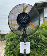 Industrial mist wall fan._303_356.JPG
